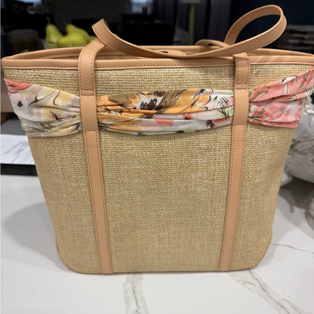 Ann Taylor LOFT woven small tote - Picture 2 of 10